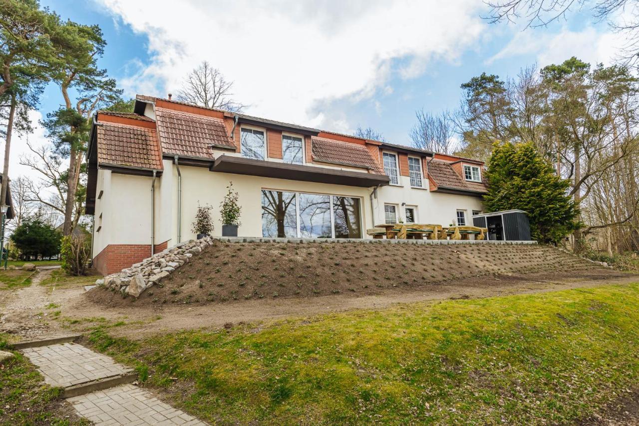 Xxl Ferienhaus Goldberger See - Sauna - 16 Personen Bagian luar foto