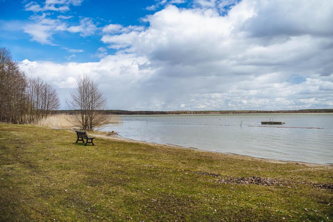 Xxl Ferienhaus Goldberger See - Sauna - 16 Personen Bagian luar foto