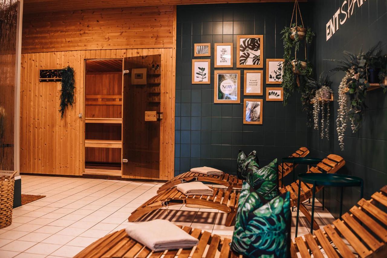 Xxl Ferienhaus Goldberger See - Sauna - 16 Personen Bagian luar foto