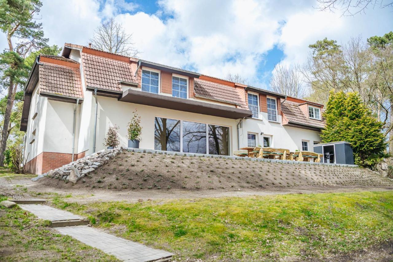 Xxl Ferienhaus Goldberger See - Sauna - 16 Personen Bagian luar foto
