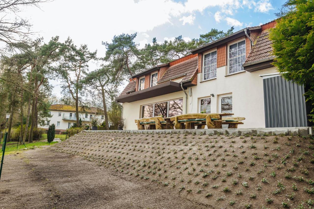 Xxl Ferienhaus Goldberger See - Sauna - 16 Personen Bagian luar foto