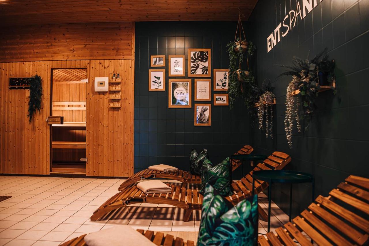 Xxl Ferienhaus Goldberger See - Sauna - 16 Personen Bagian luar foto